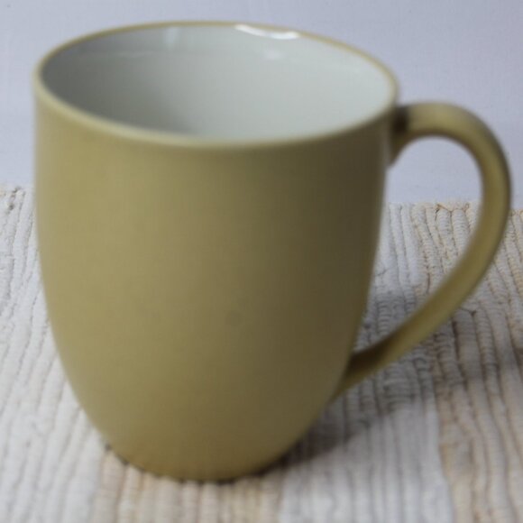 VTG NORITAKE COLORWAVE YELLOW ONE COFFEE MUG CUP STONEWARE SPECKLED 8491 - Picture 2 of 7